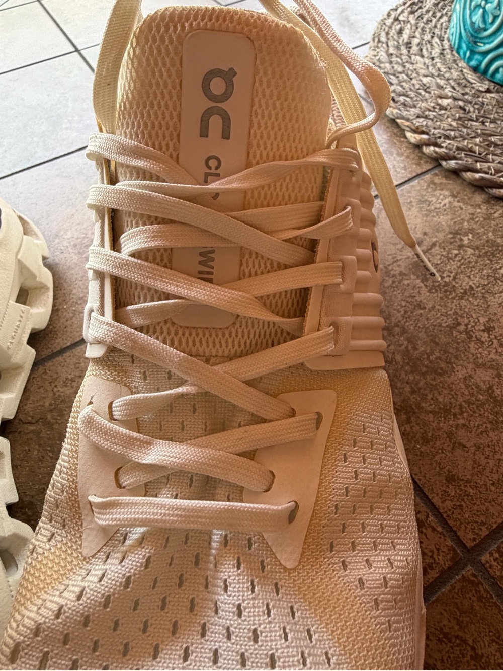 On Cloud CloudSwift/Running Men's Athletic Shoes i - Picture 6 of 7